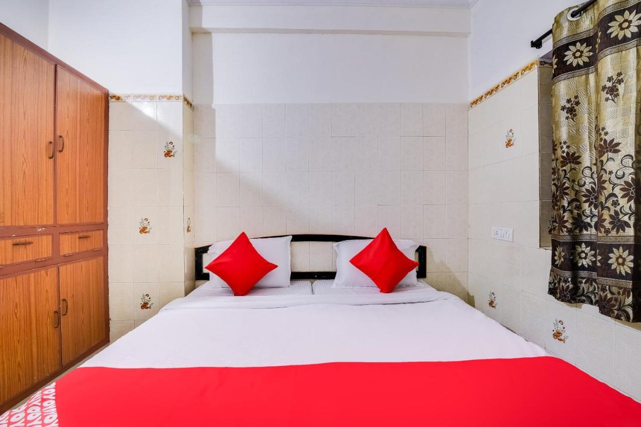 Spot On 63027 Slv Residency Hotel Tirupati Bagian luar foto